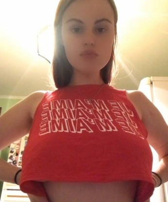 София, 1998 лет, 4 размер груди